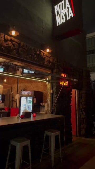 Late Night 🍕Bite with Roselen 🤤 #pizza #artsdistrict #dtla #nightlife
