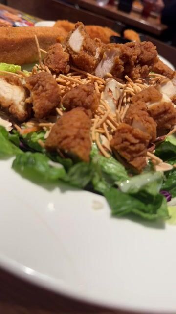 Salad always hits the spot. 