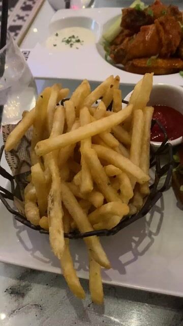 Sugar factory good place for food and drinks!!